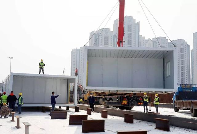 從雷神山、火神山醫院建設看未來醫用住人集裝箱房發展趨勢